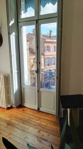 Remplacement fenêtres bois avec volets intérieur à Toulouse